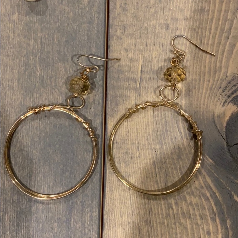 Assorted Gold Earring - Picture 5 of 7